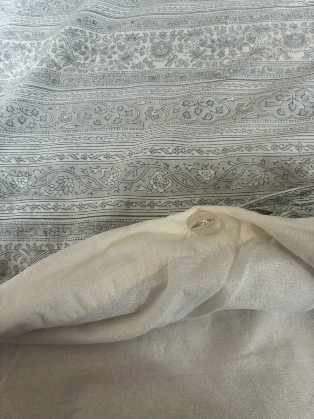 Pottery Barn Floral Stripe Queen Duvet Set in Gray and Cream